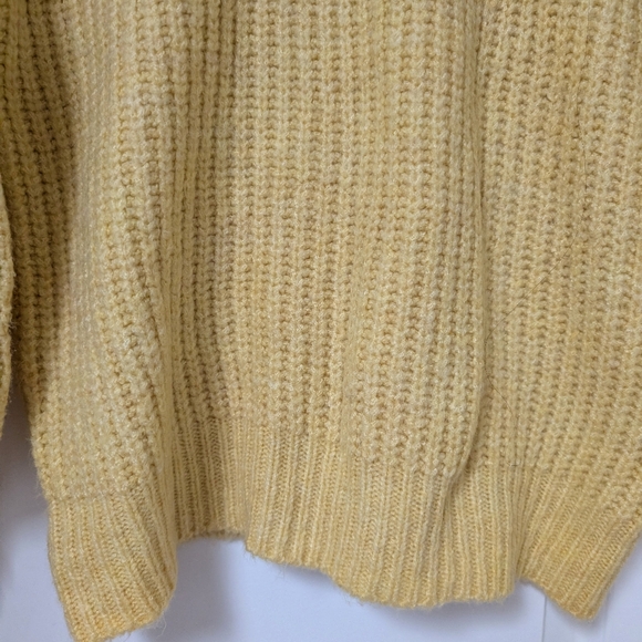 ASOS Pieces Knit Yellow Sweater - Picture 6 of 12